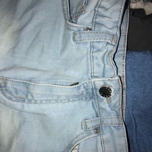 Forever21 jegging material shorts